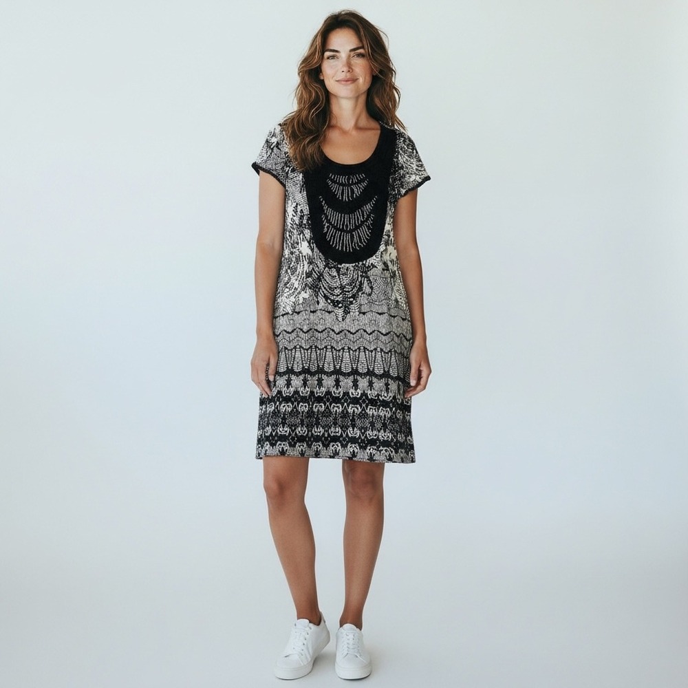 Belle by Badgley Mischka Size 10 Black‎ White Knit Crochet Bib Dress Boho Chic